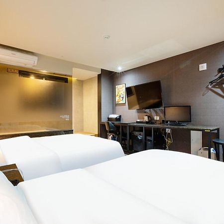 Dublin Hotel Puszan Kültér fotó