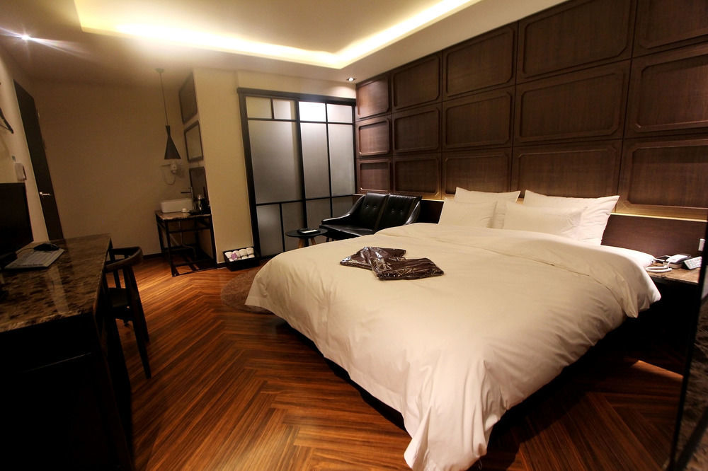 Dublin Hotel Puszan Kültér fotó