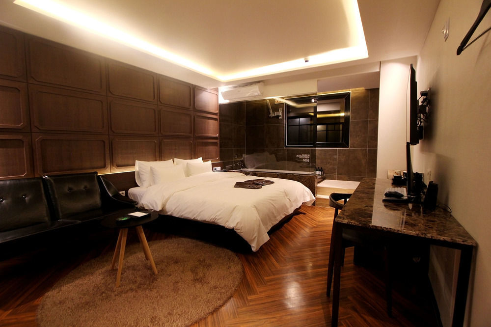Dublin Hotel Puszan Kültér fotó