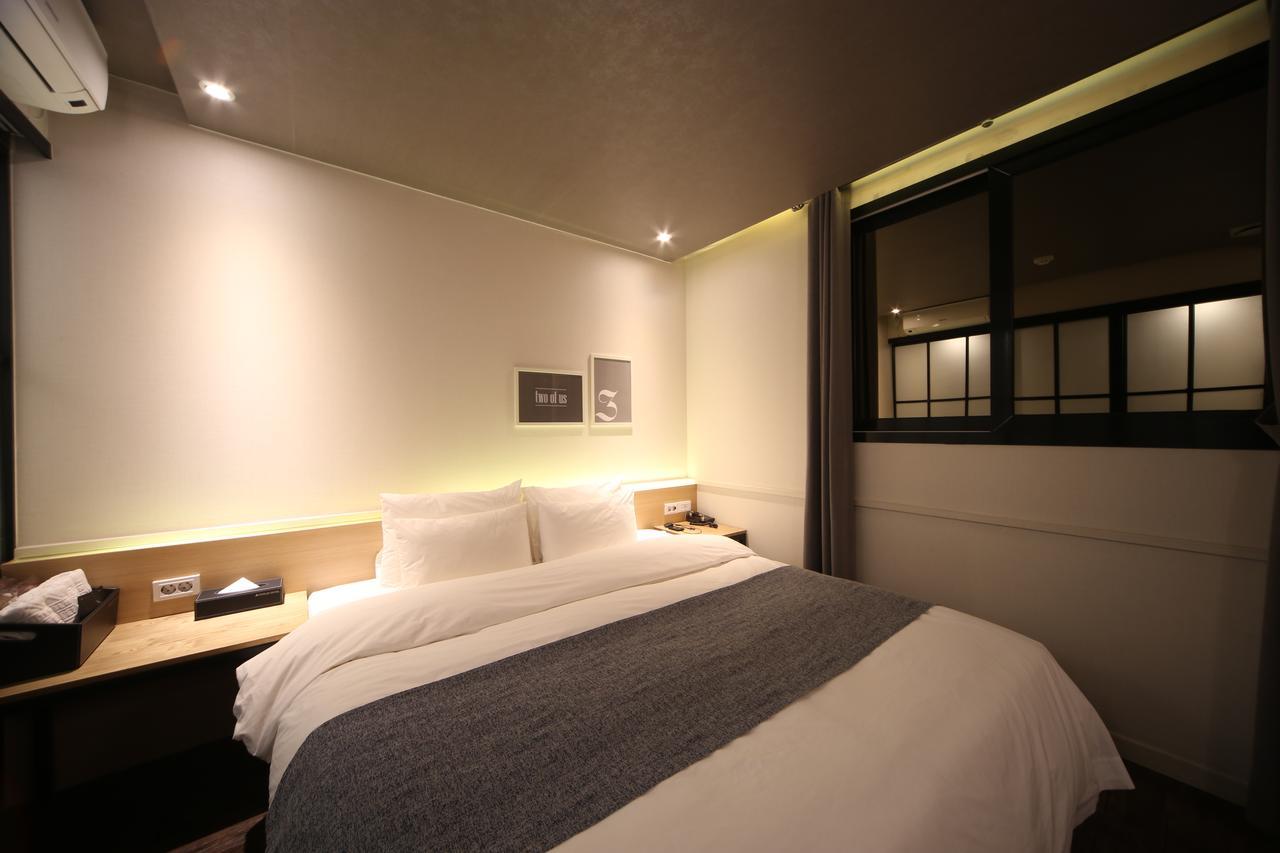 Dublin Hotel Puszan Kültér fotó