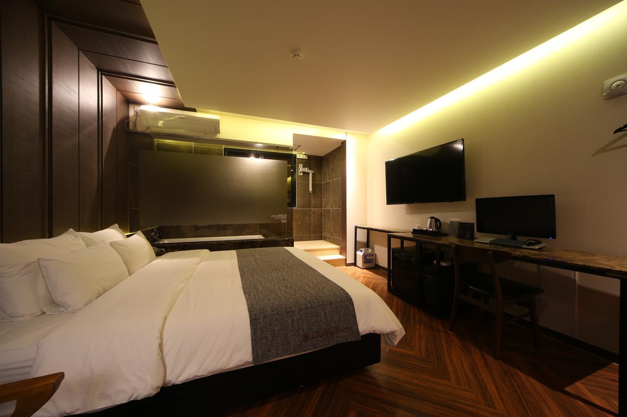 Dublin Hotel Puszan Kültér fotó